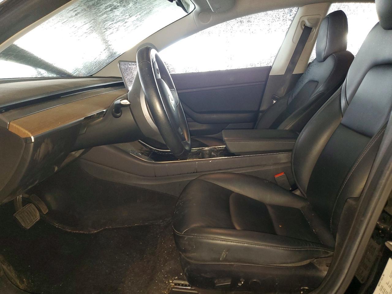 2019 Tesla Model 3 - Фото 7