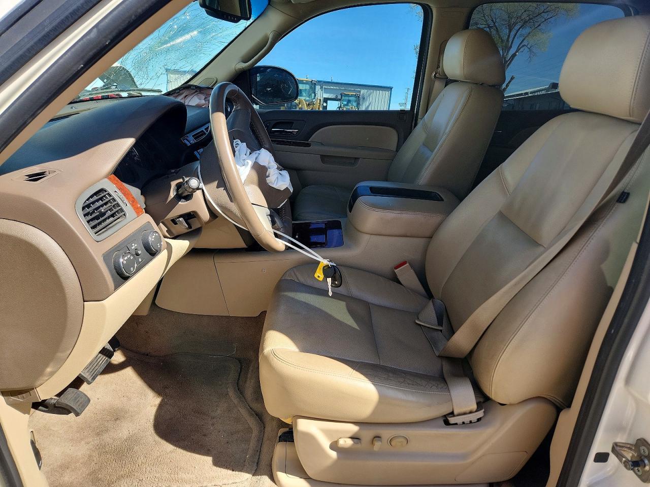 2011 Chevrolet Suburban K1500 Ltz - Фото 7