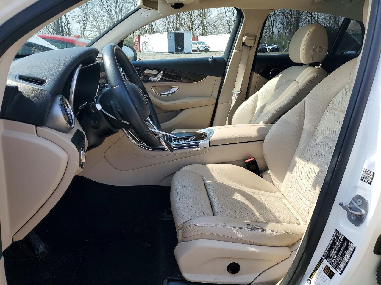 2020 Mercedes-Benz Glc Coupe 300 4Matic - Image 7