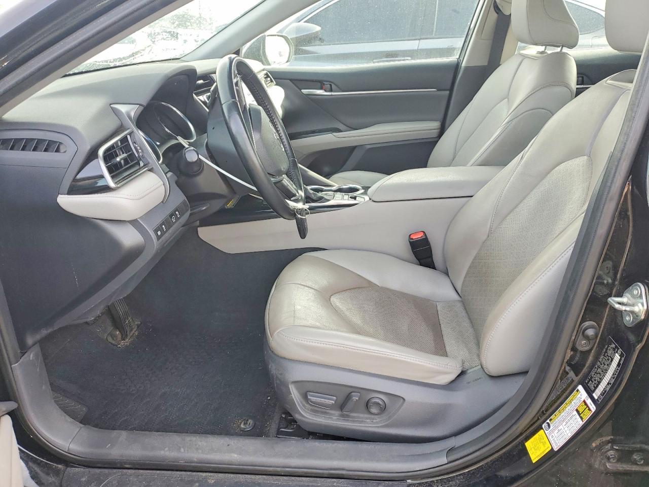 2020 Toyota Camry Xse - Image 7
