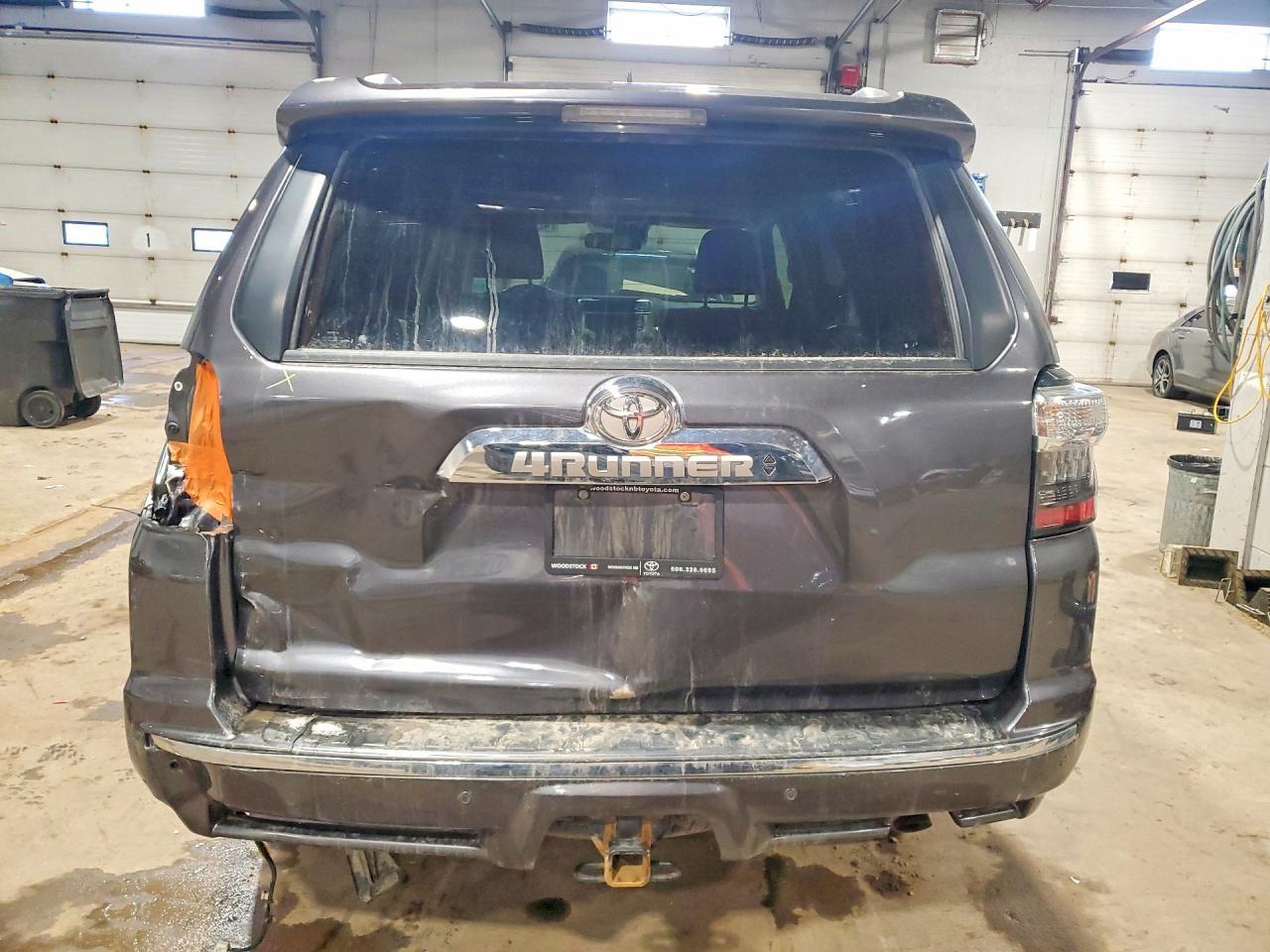 2022 Toyota 4Runner Limited - Фото 6