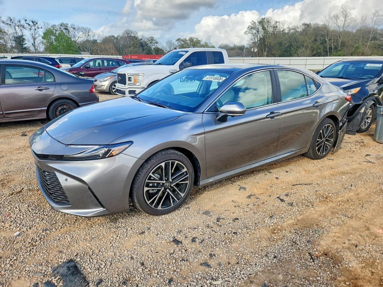 2025 Toyota Camry Xle