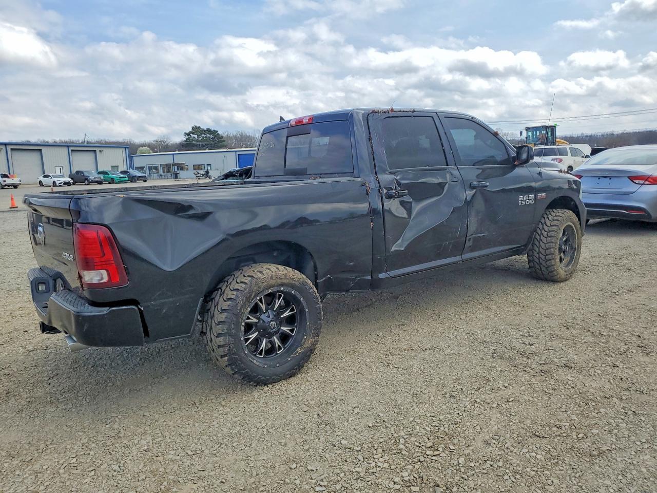 2014 Ram 1500 Sport - Image 3