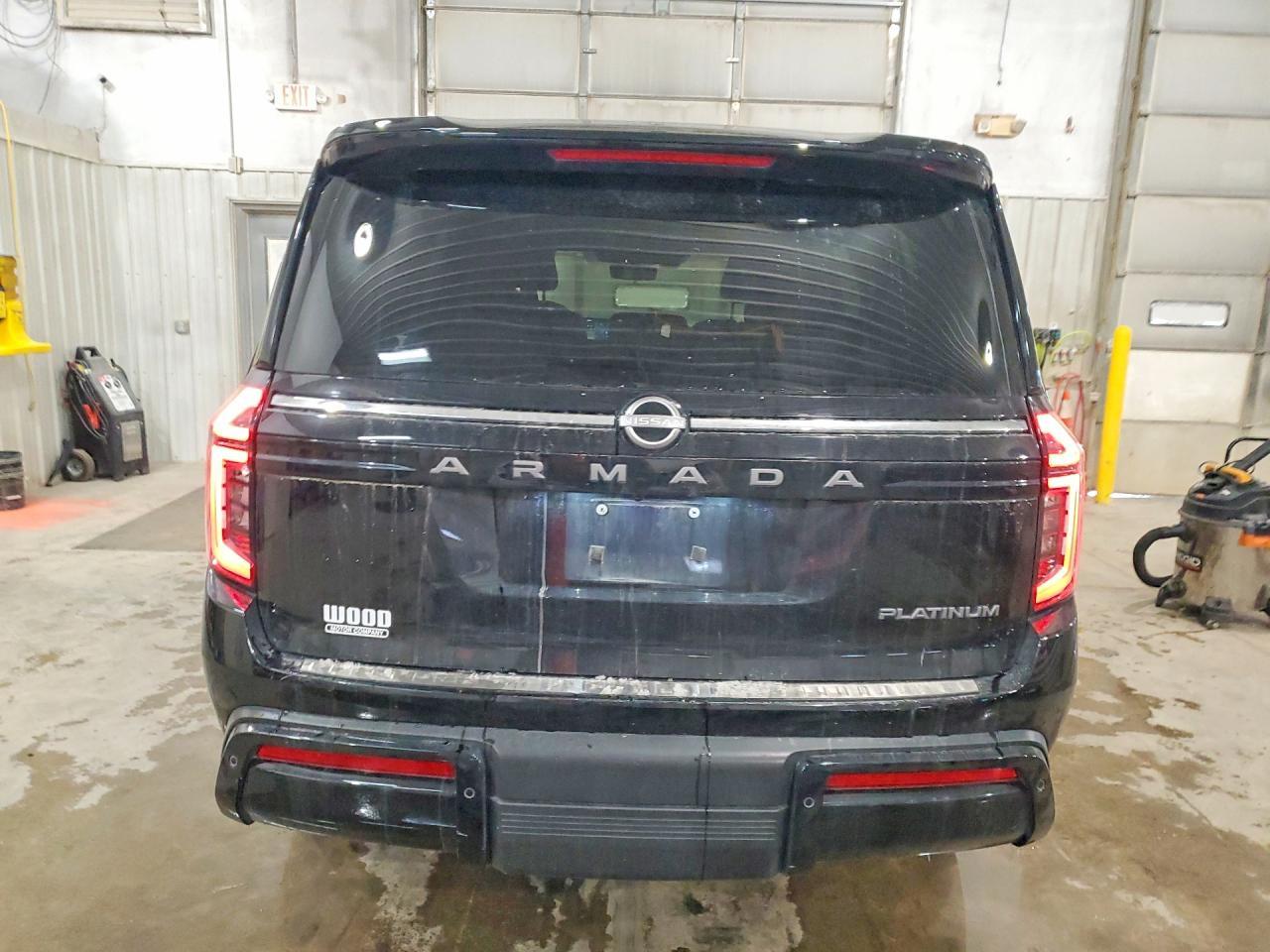 2025 Nissan Armada Platinum - Image 6
