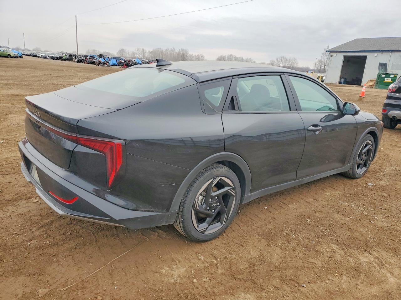 2025 Kia K4 Ex - Image 3