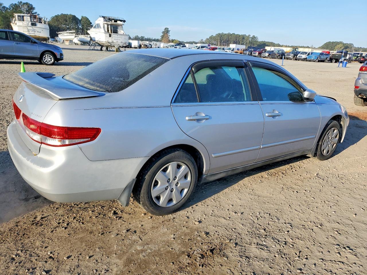 2004 Honda Accord Lx - Image 3