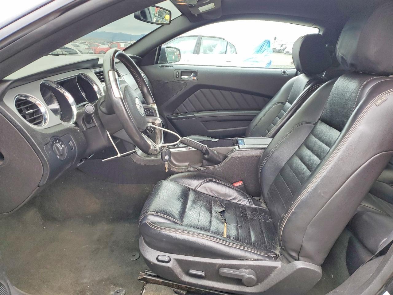 2014 Ford Mustang - Фото 7