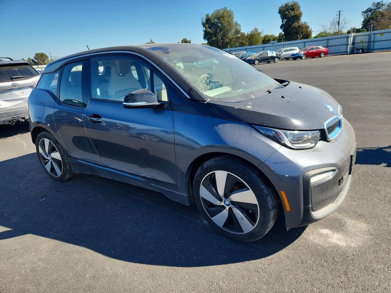 2019 BMW I3 - Фото 4