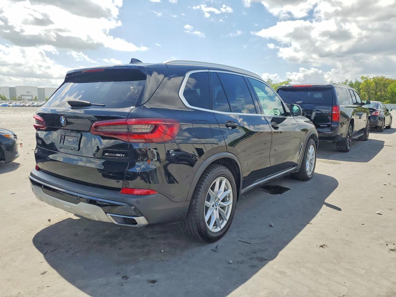 2020 BMW X5 xDrive40I - Image 3