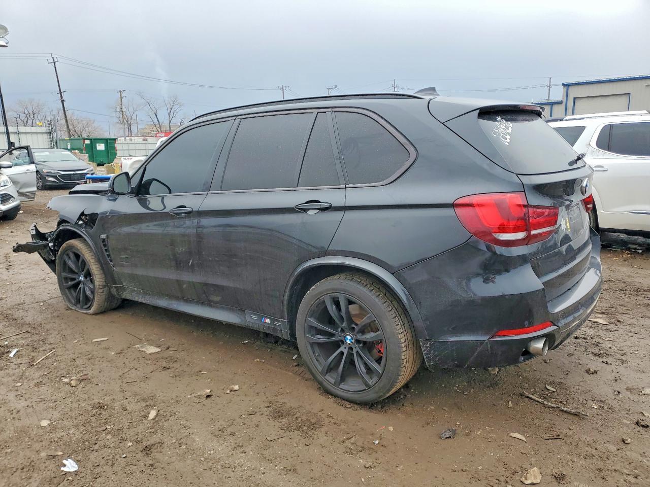 2016 BMW X5 xDrive50I - Фото 2