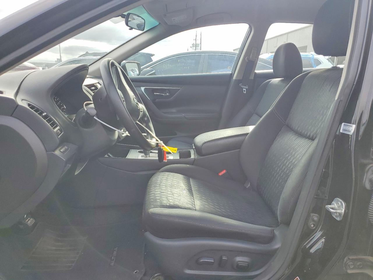2017 Nissan Altima 2.5 S - Фото 7