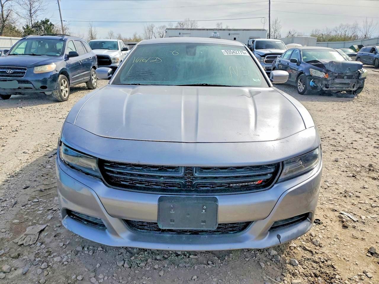 2016 Dodge Charger Sxt - Фото 5