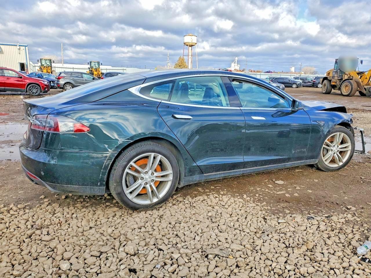2013 Tesla Model S - Фото 3