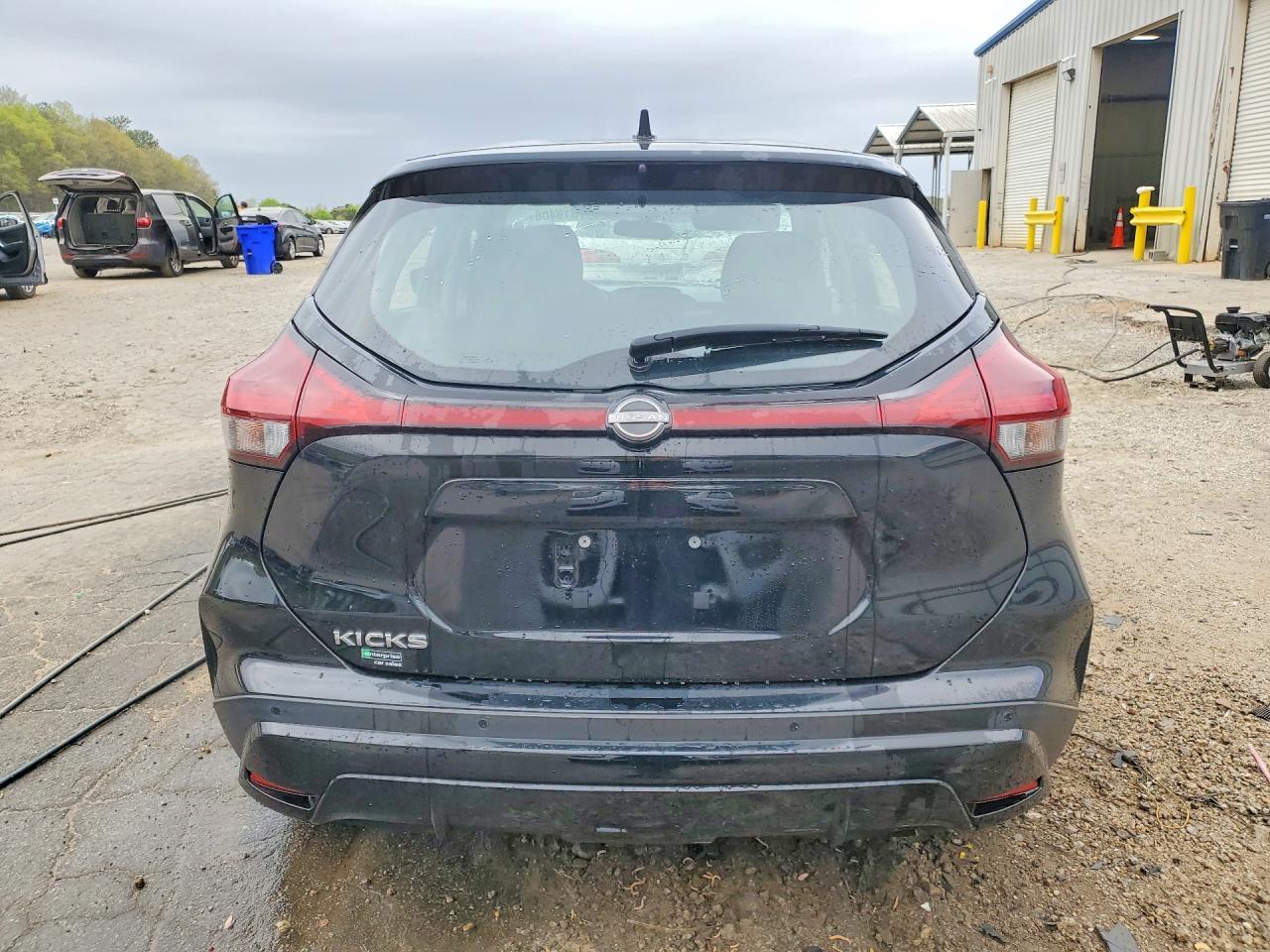 2022 Nissan Kicks S - Фото 6