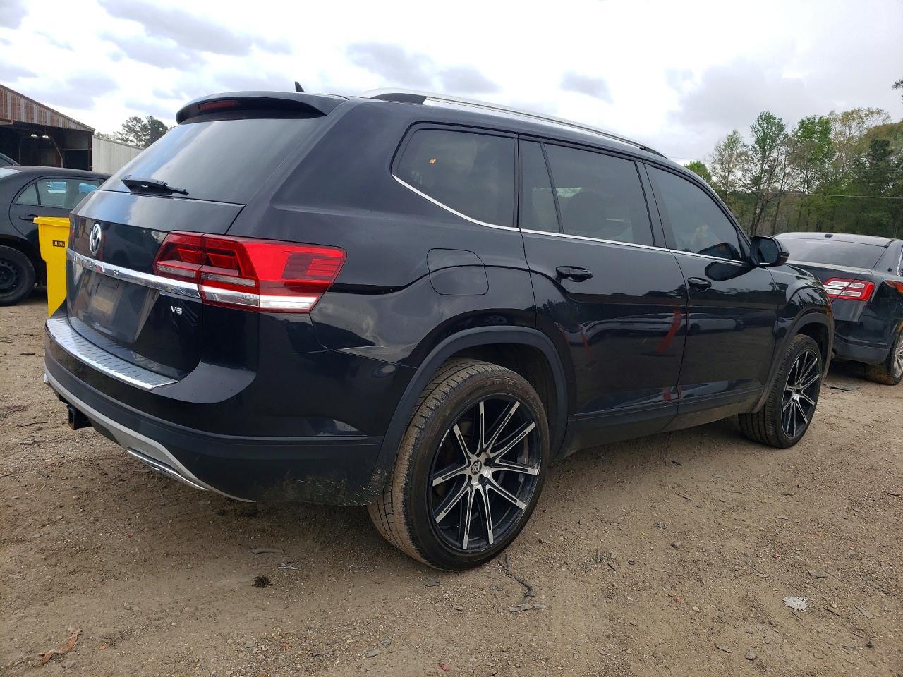 2019 Volkswagen Atlas Se - Фото 3