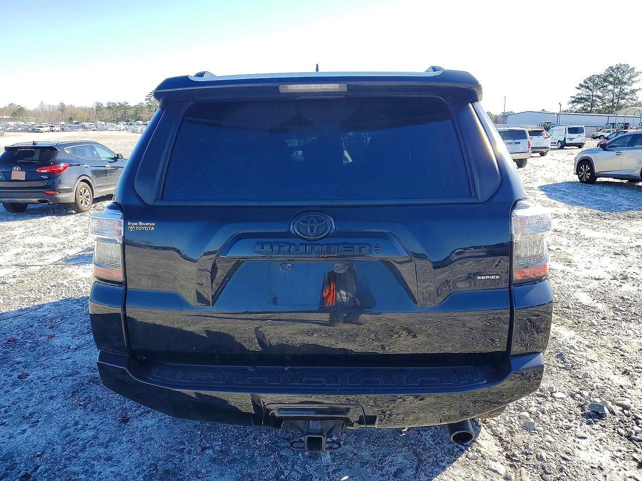 2022 Toyota 4Runner Sr5 - Фото 6