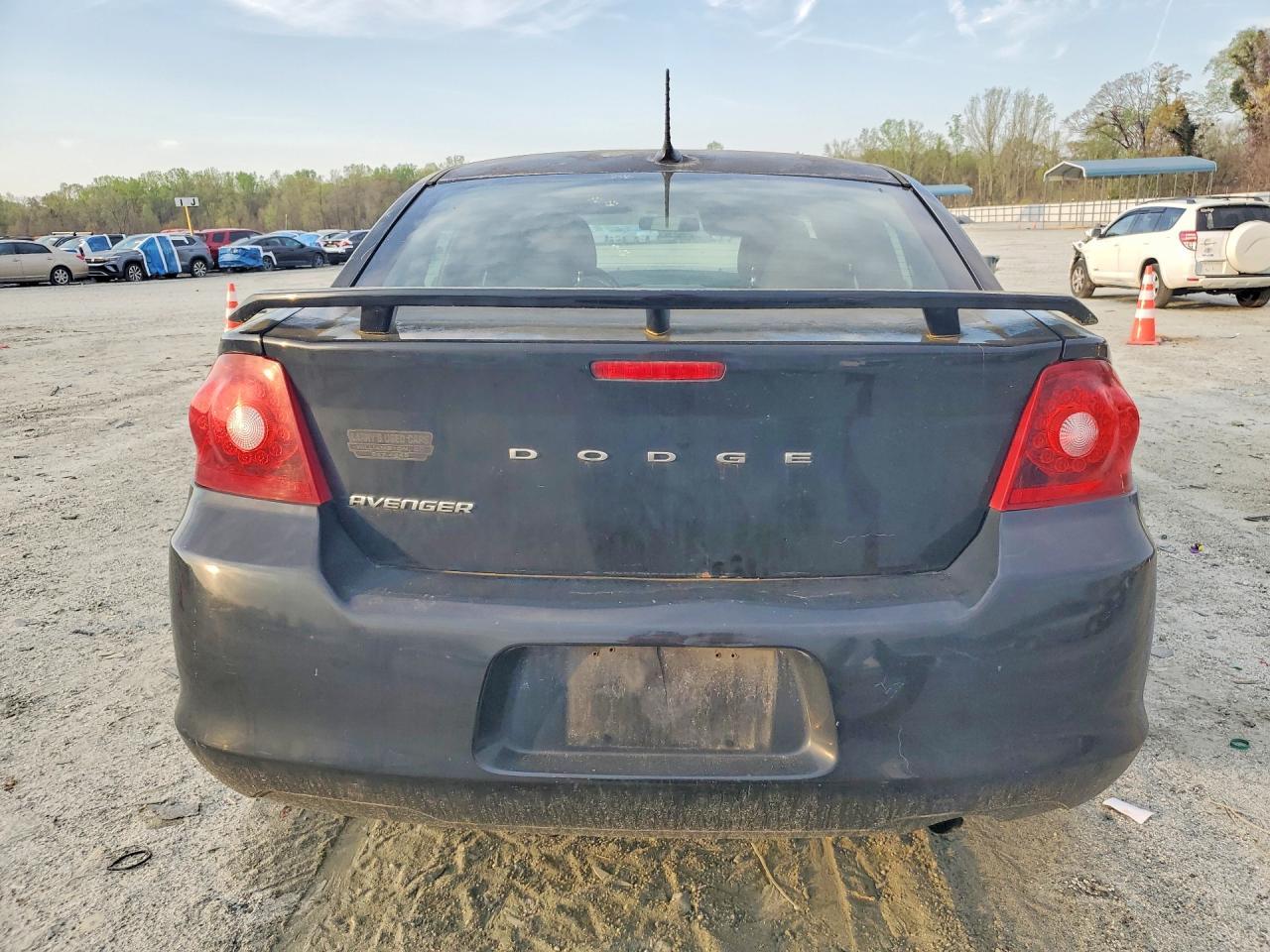 2012 Dodge Avenger Sxt - Фото 6