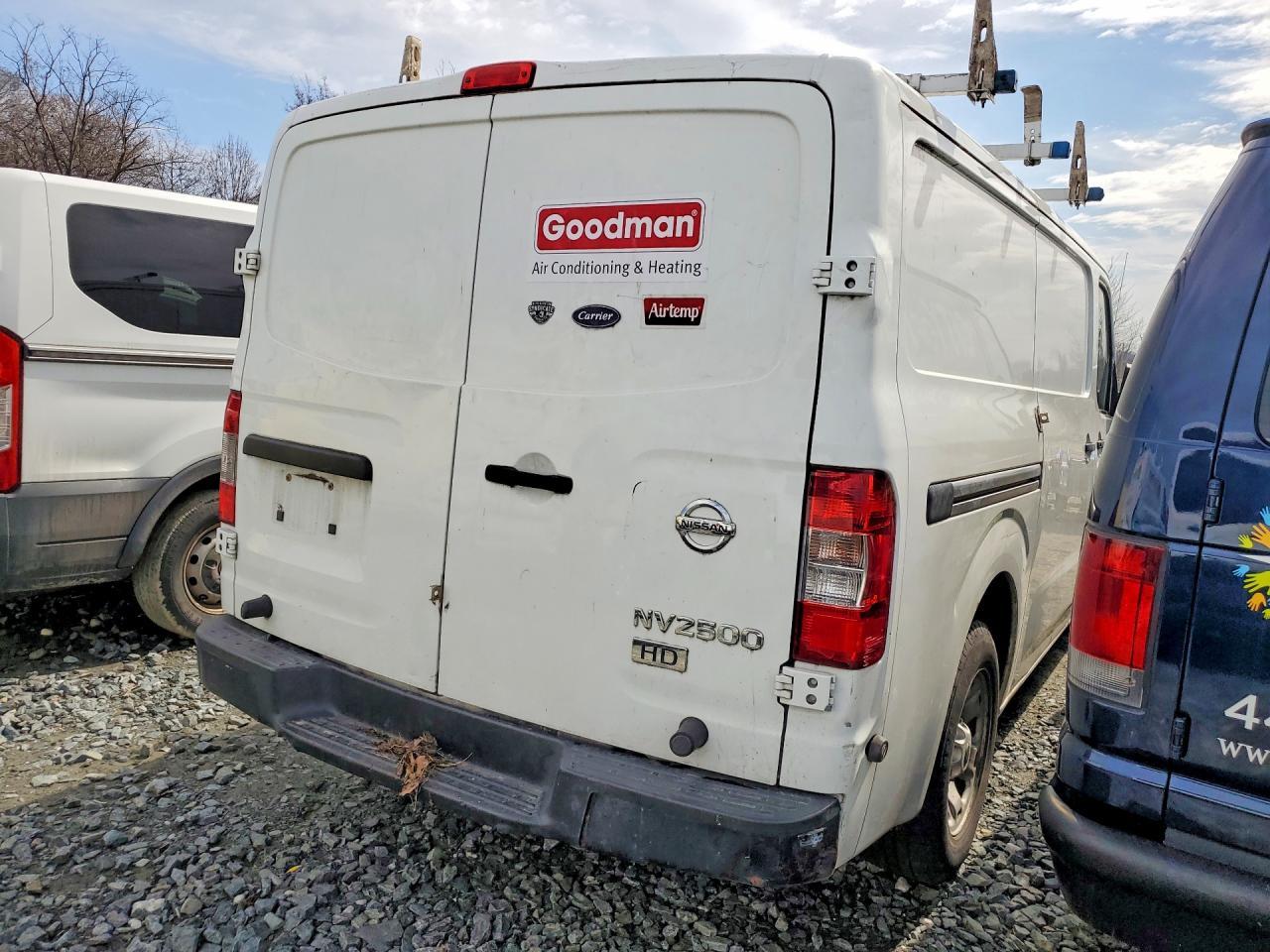 2013 Nissan Nv 2500 Delivery Van - Фото 3