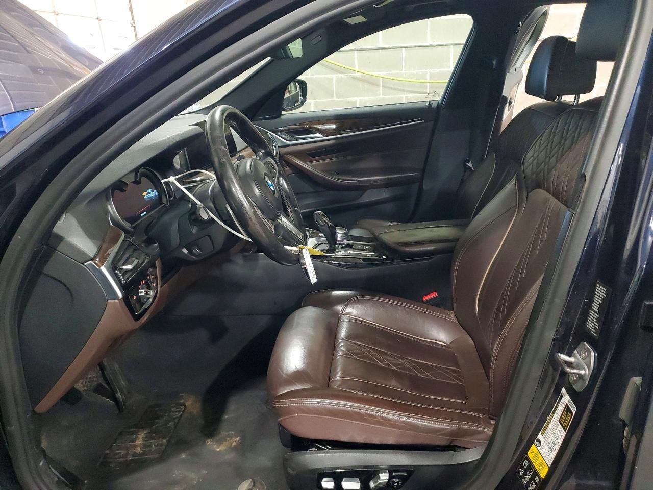 2018 BMW 530 Xi - Фото 7