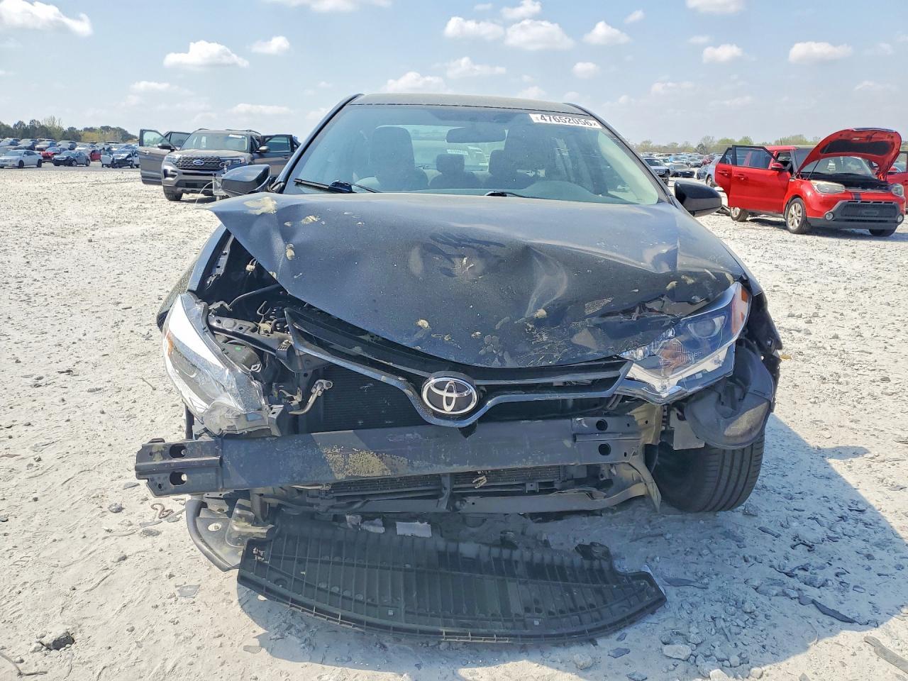 2014 Toyota Corolla Le - Image 5