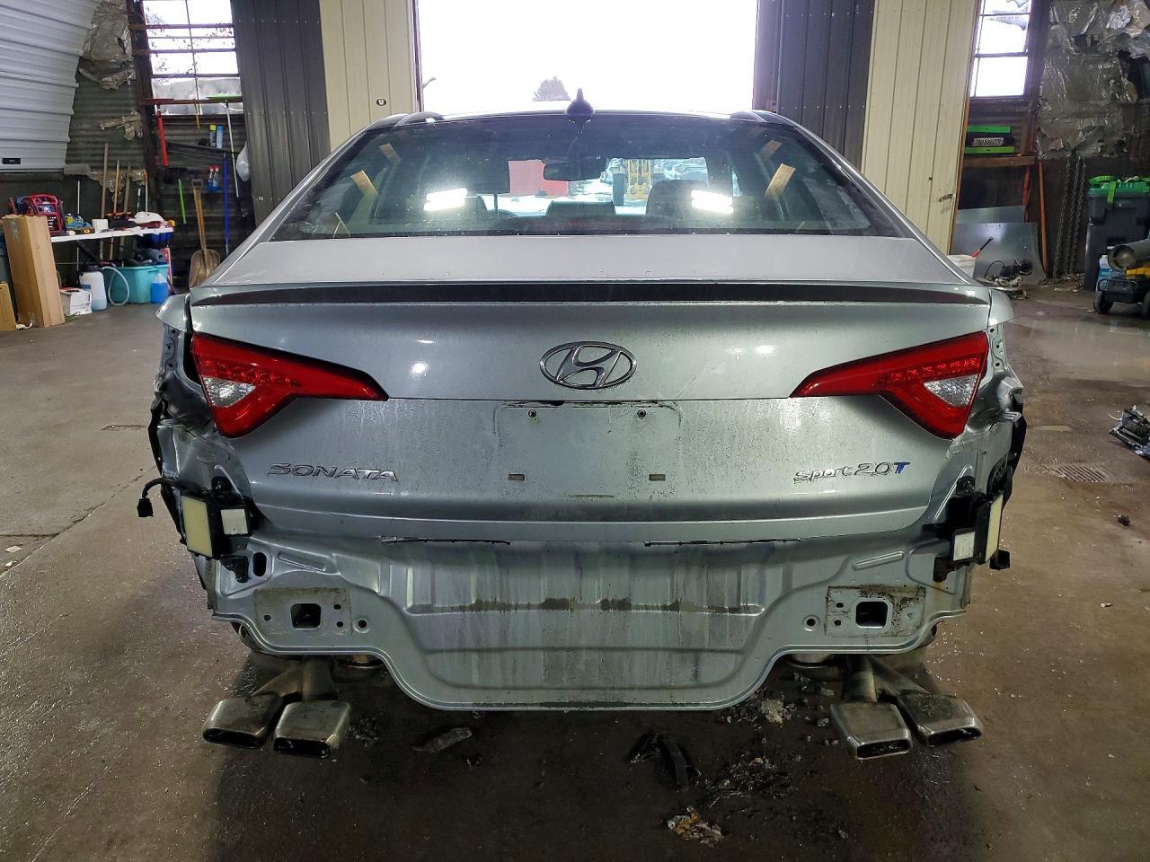 2015 Hyundai Sonata Sport 2.0T - Image 6
