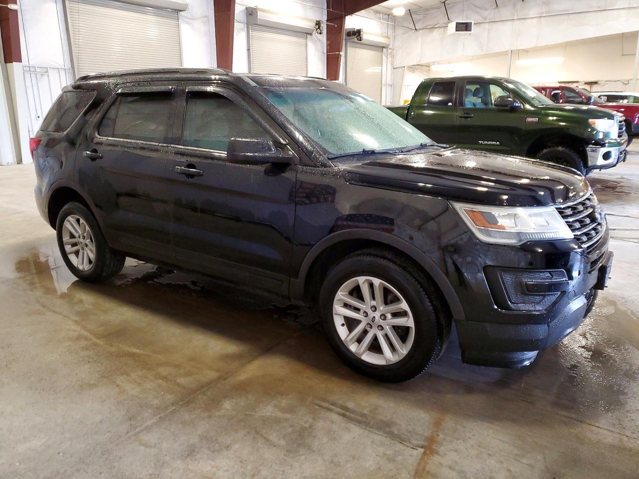 2016 Ford Explorer - Фото 4