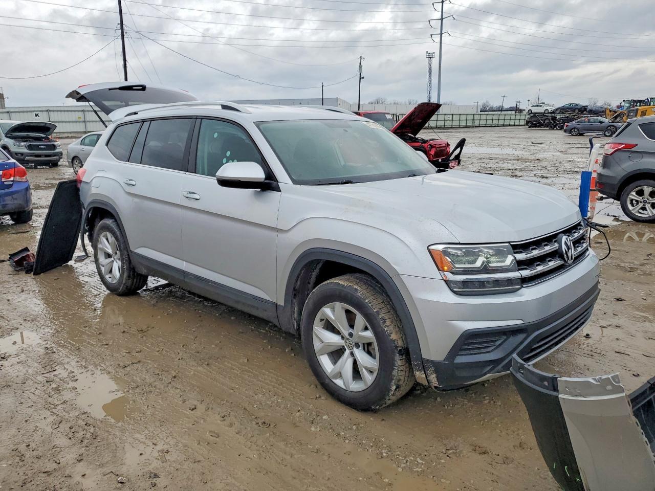 2018 Volkswagen Atlas S - Image 4