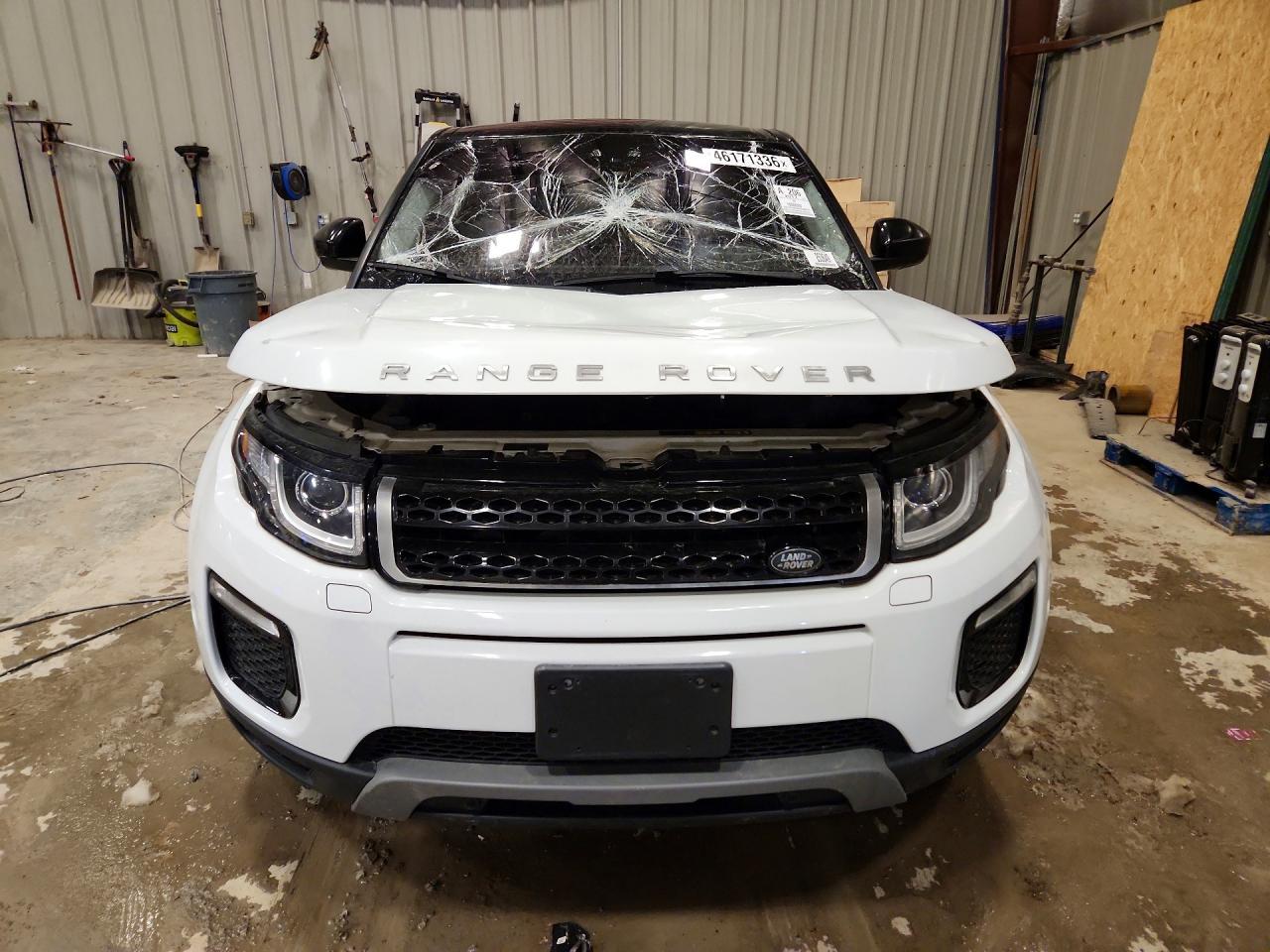 2017 Land Rover Range Rover - Image 5