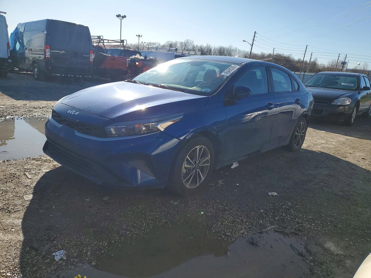 2023 Kia Forte Lxs