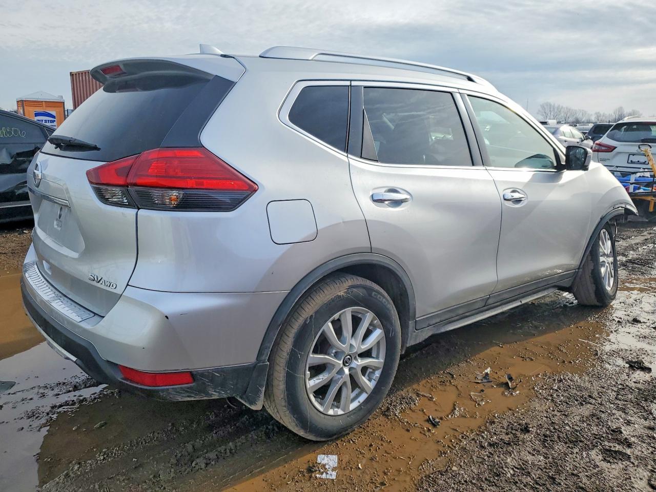 2017 Nissan Rogue Sv - Фото 3