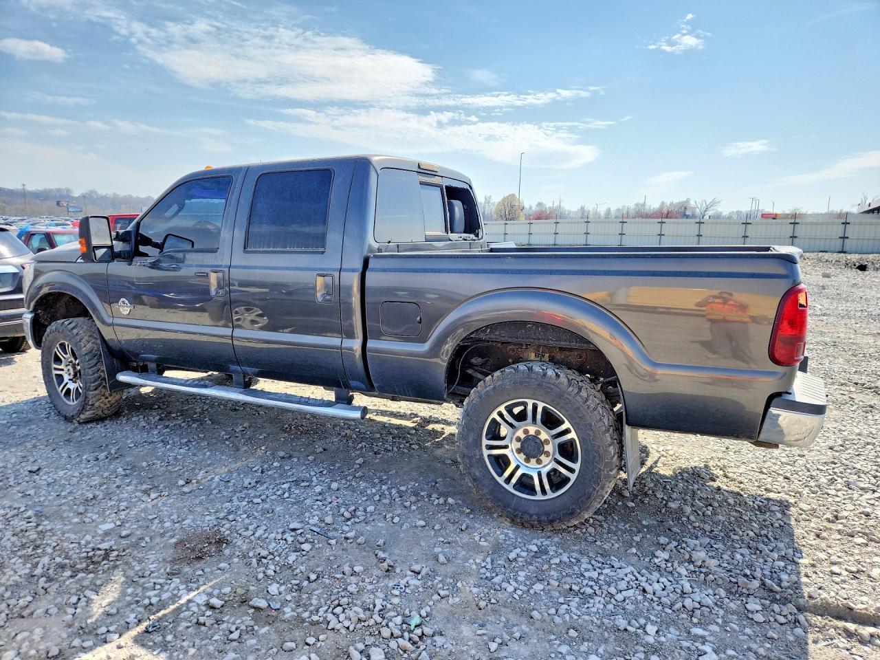 2016 Ford F350 Super Duty - Фото 2