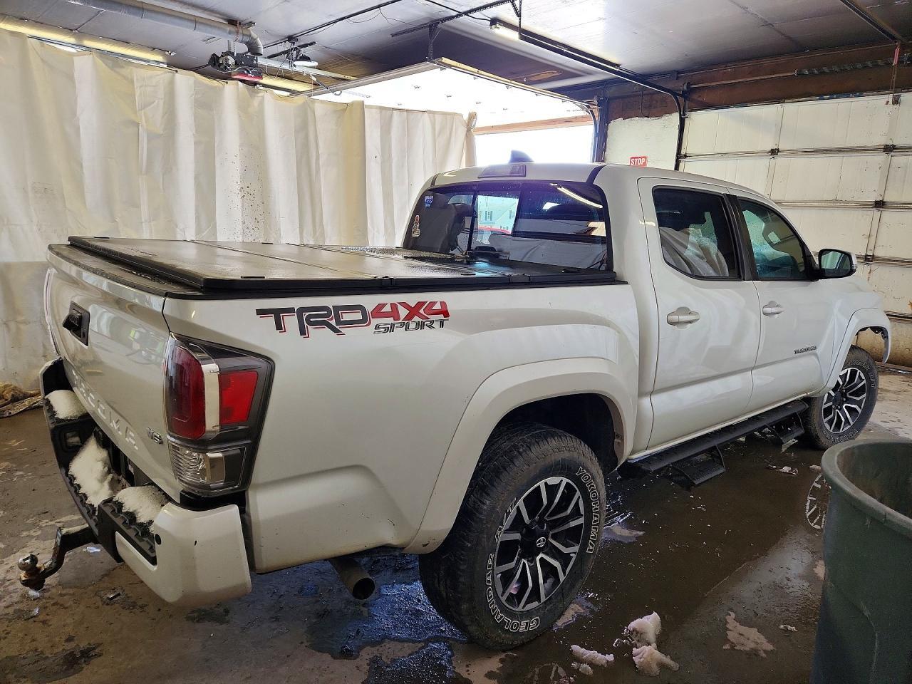 2022 Toyota Tacoma Trd Sport - Фото 3