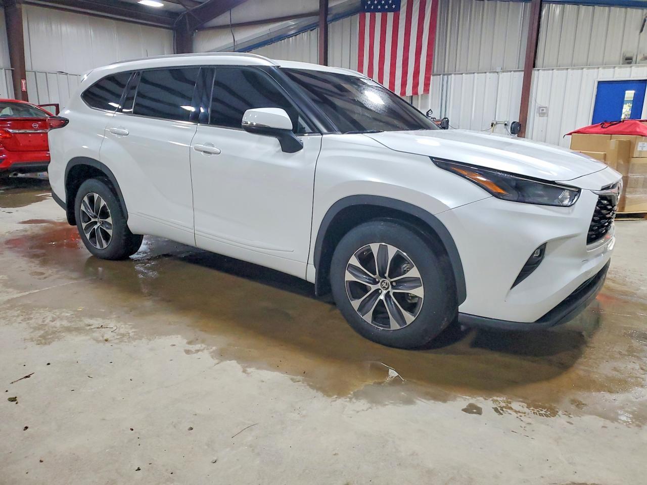 2022 Toyota Highlander Xle - Фото 4