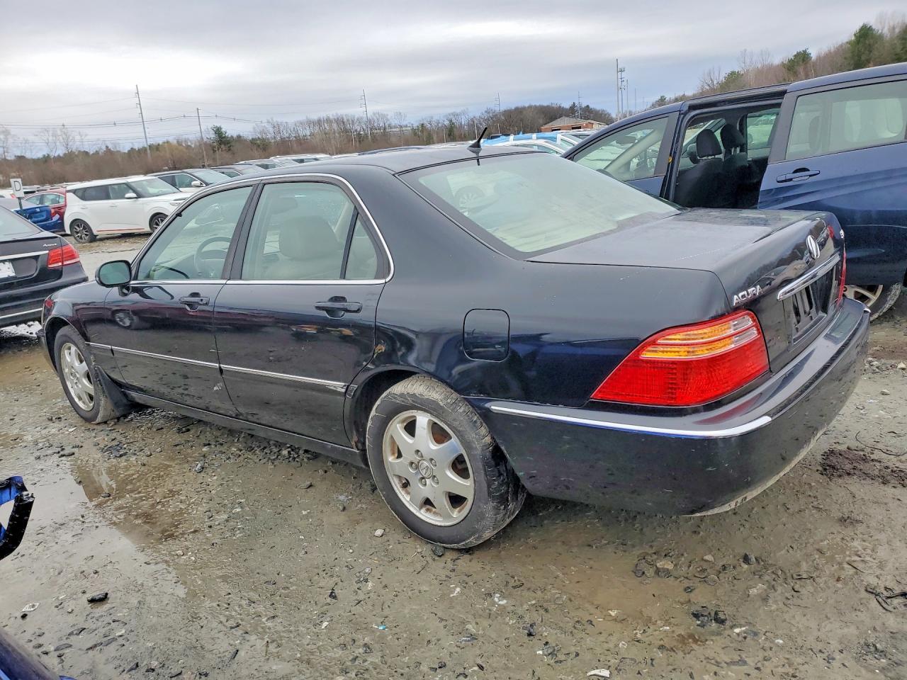 2002 Acura 3.5Rl - Image 2