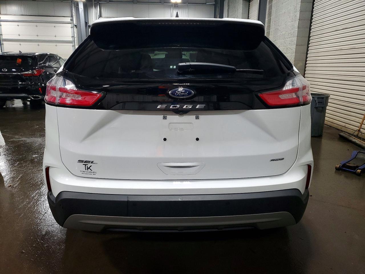 2023 Ford Edge Sel - Image 6