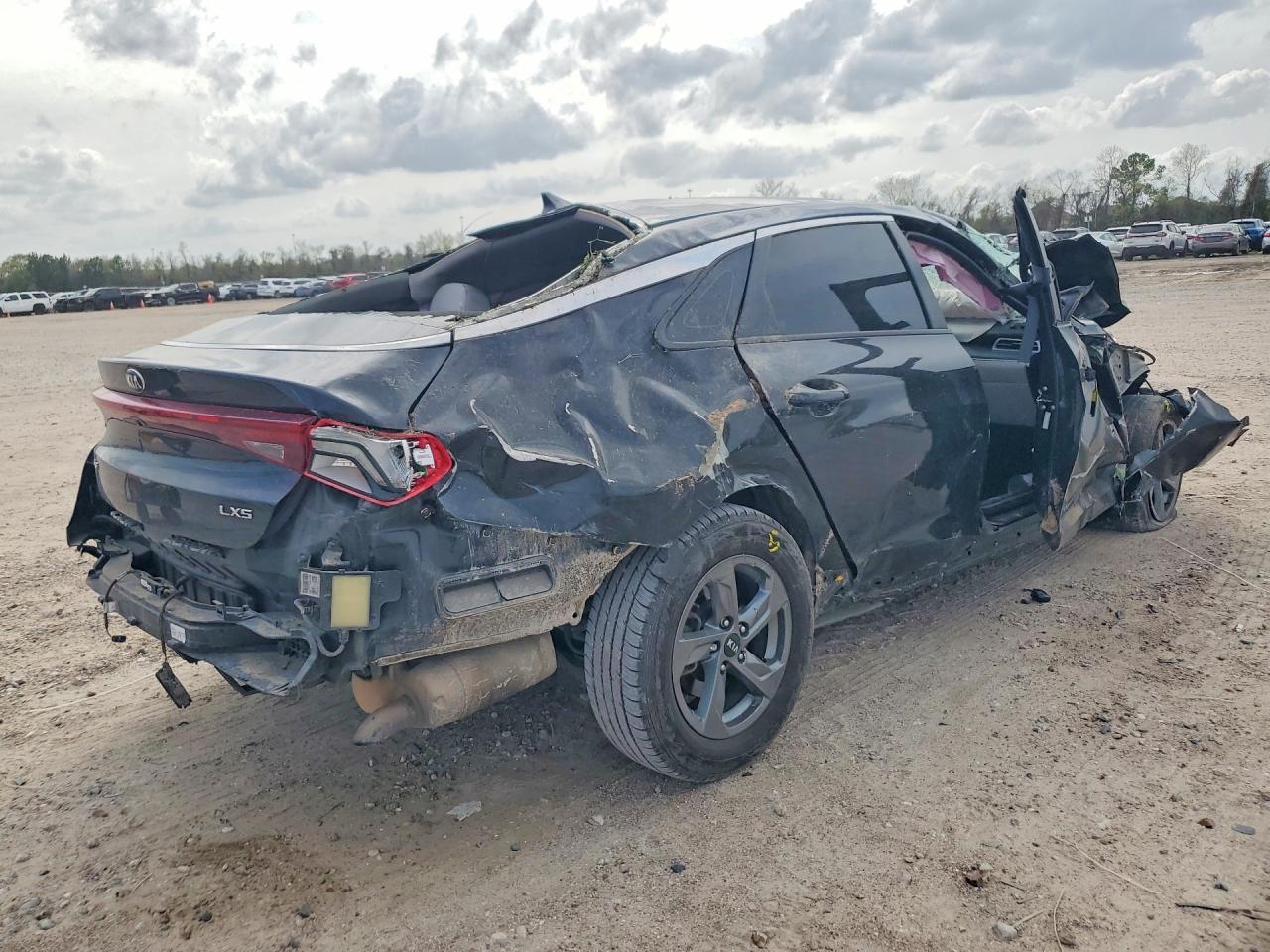 2021 Kia K5 Lxs - Фото 3