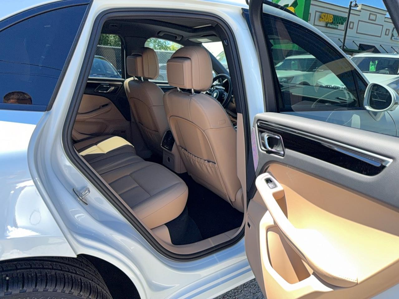 2025 Porsche Macan S - Фото 6