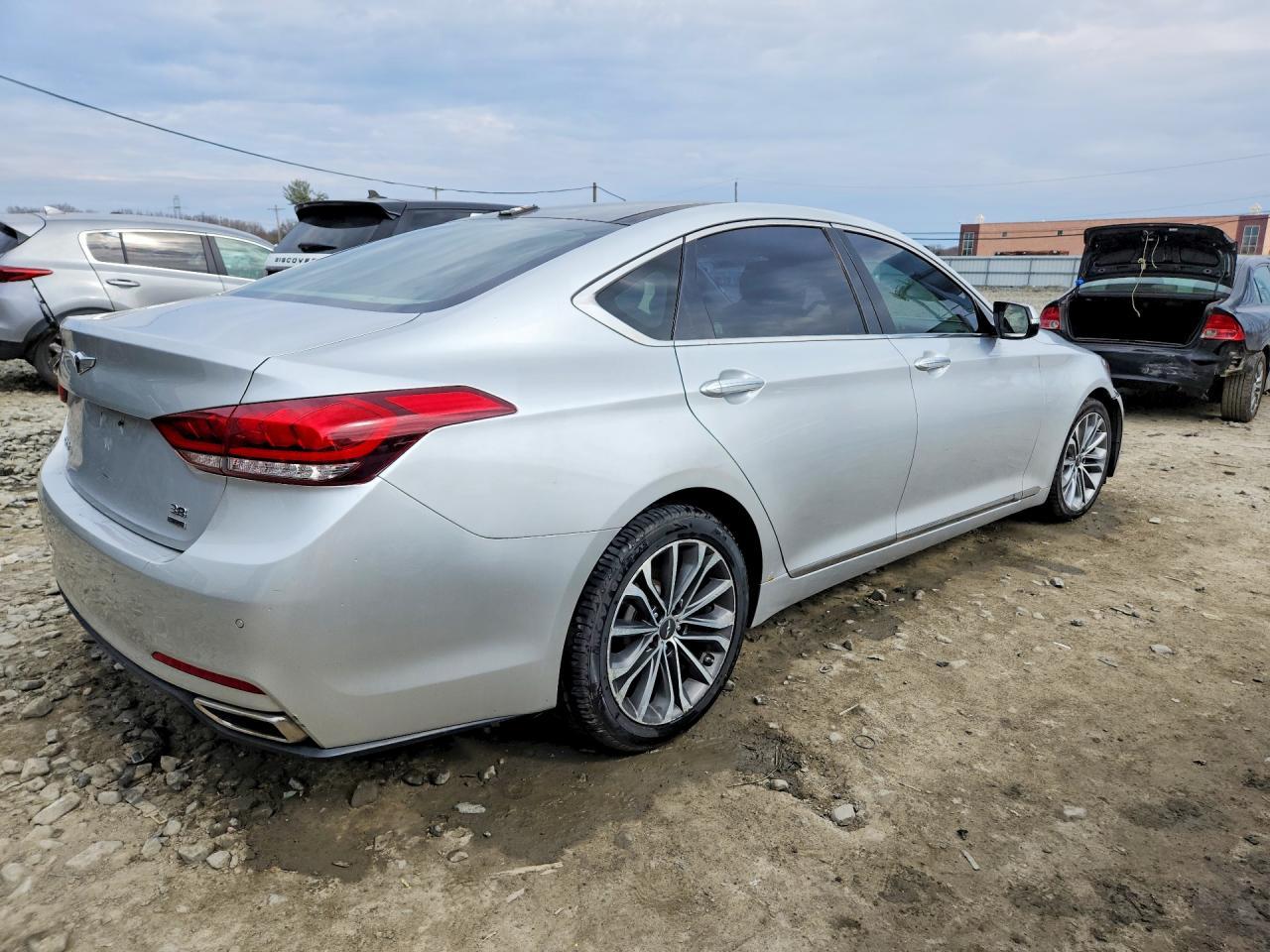 2017 Genesis G80 3.8 - Image 3
