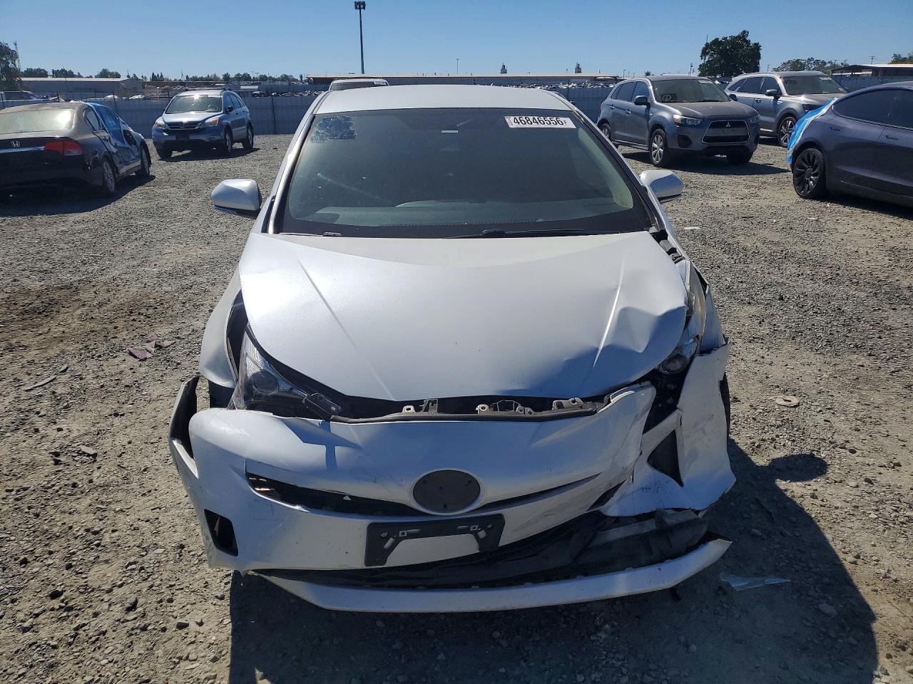 2016 Toyota Prius Two - Фото 5