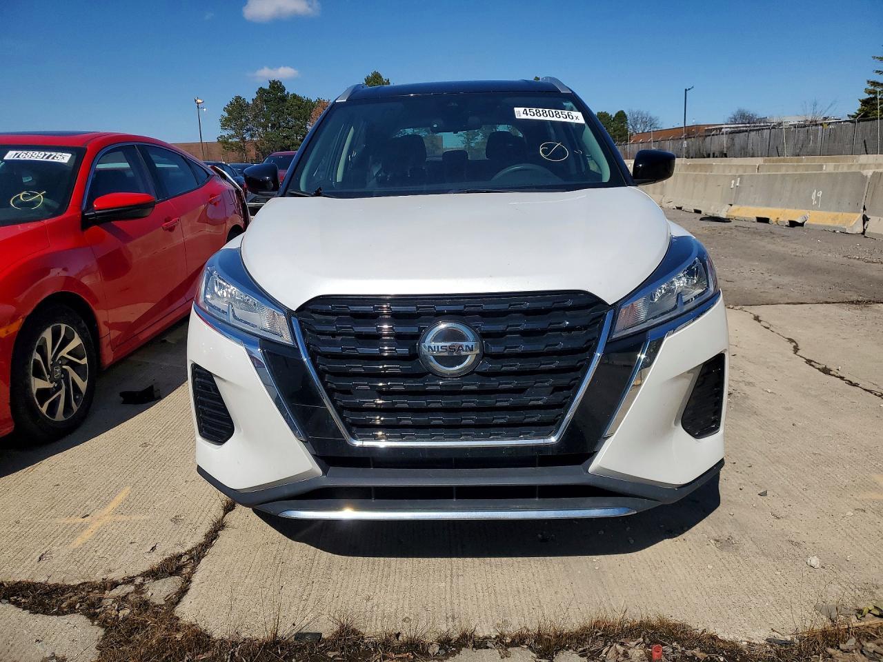 2021 Nissan Kicks Sv- Prior Fleet- Ck Eng Light On - Image 5