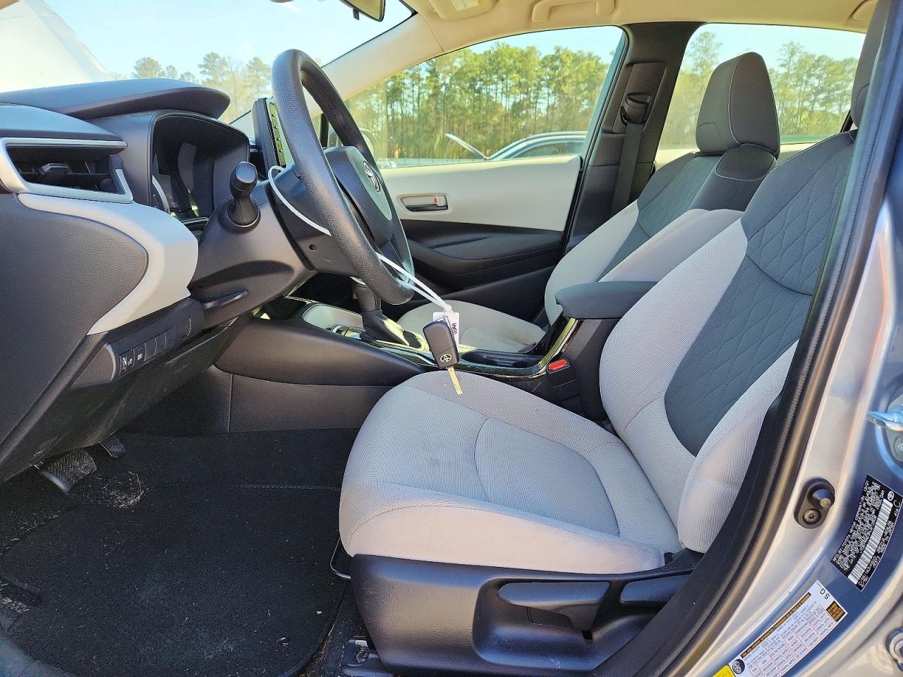 2022 Toyota Corolla Le - Фото 7