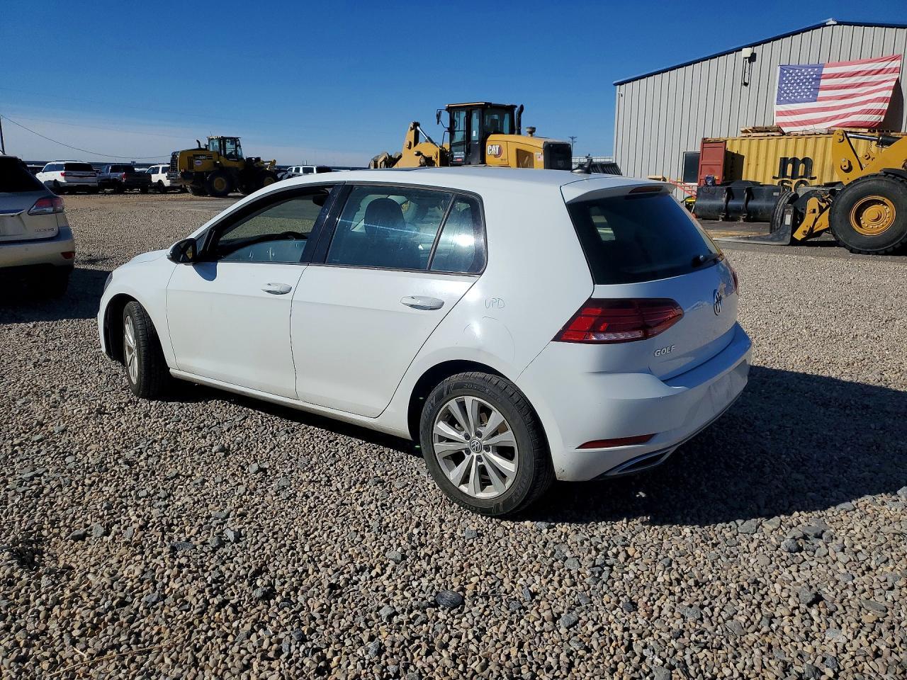 2020 Volkswagen Golf - Фото 2