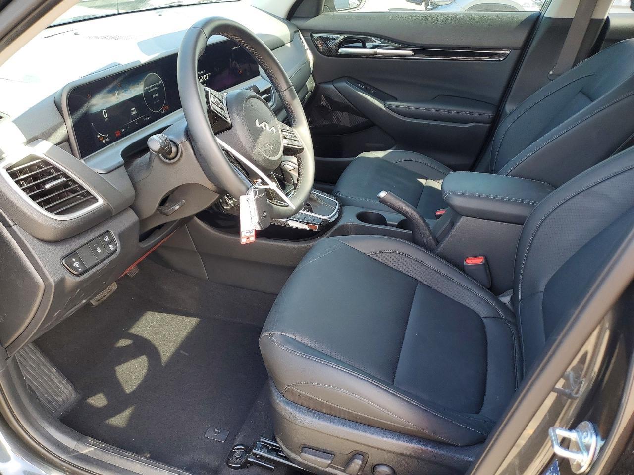 2025 Kia Seltos Ex - Image 7