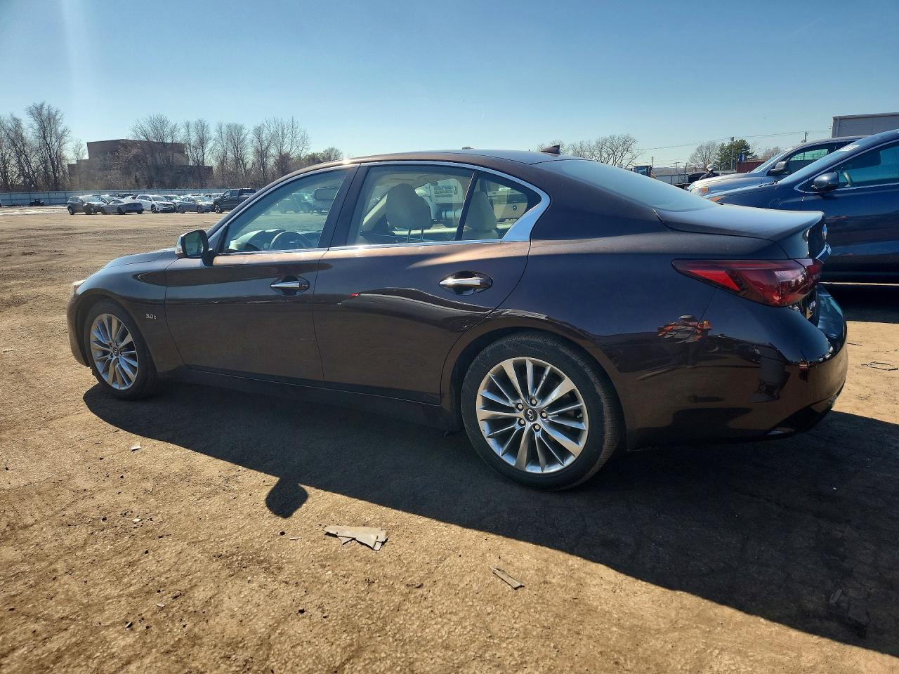 2018 Infiniti Q50 3.0T Luxe - Image 2