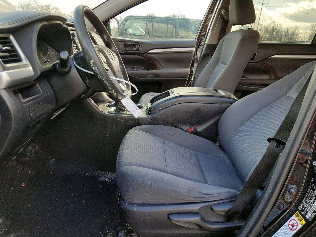 2015 Toyota Highlander Le - Фото 7