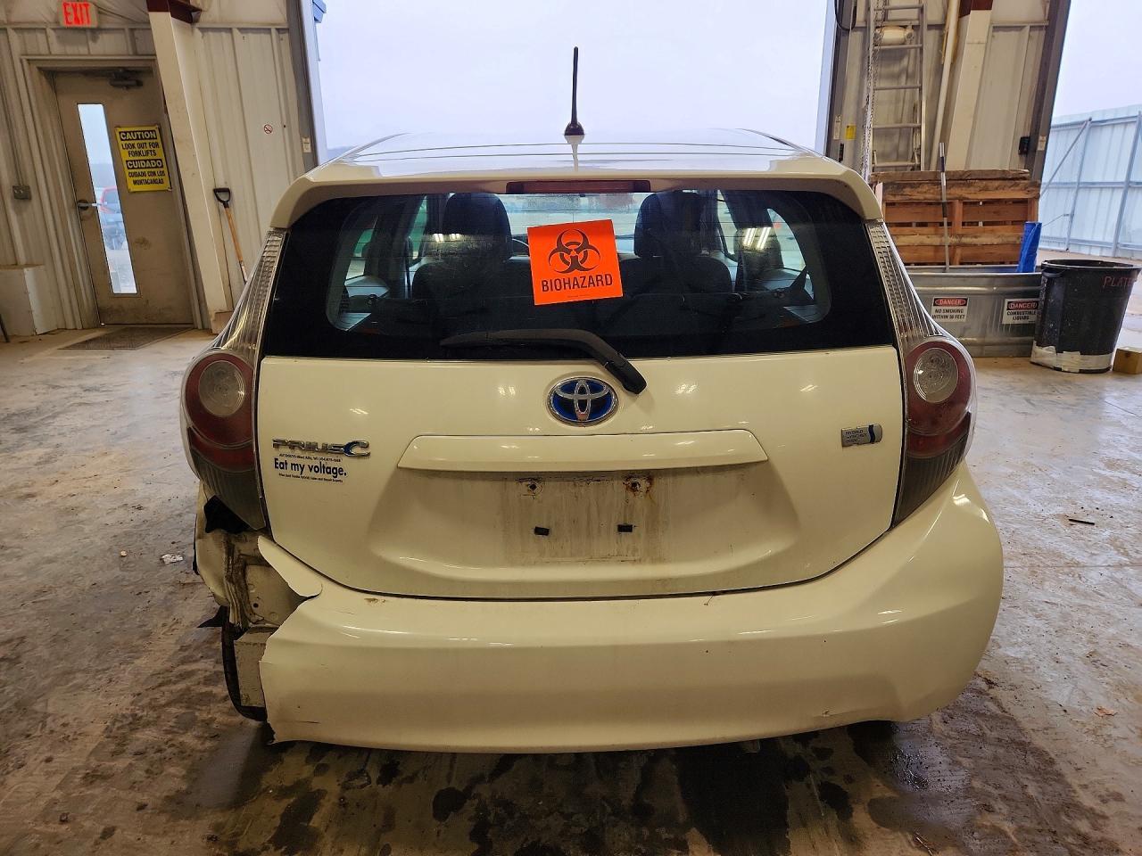 2012 Toyota Prius C Two - Фото 6