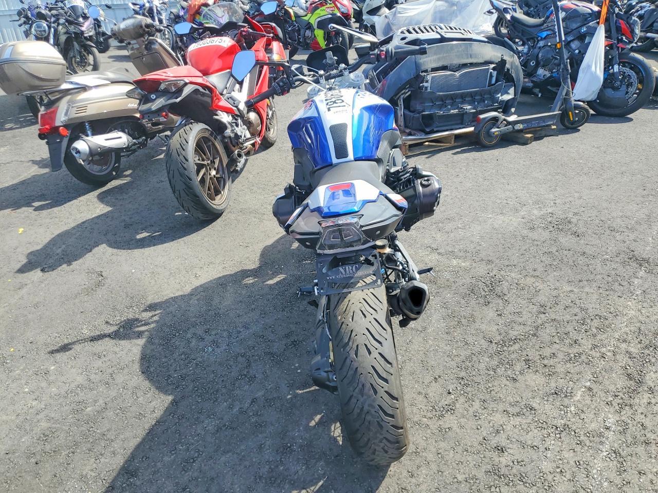 2024 BMW R 1250 R - Фото 4