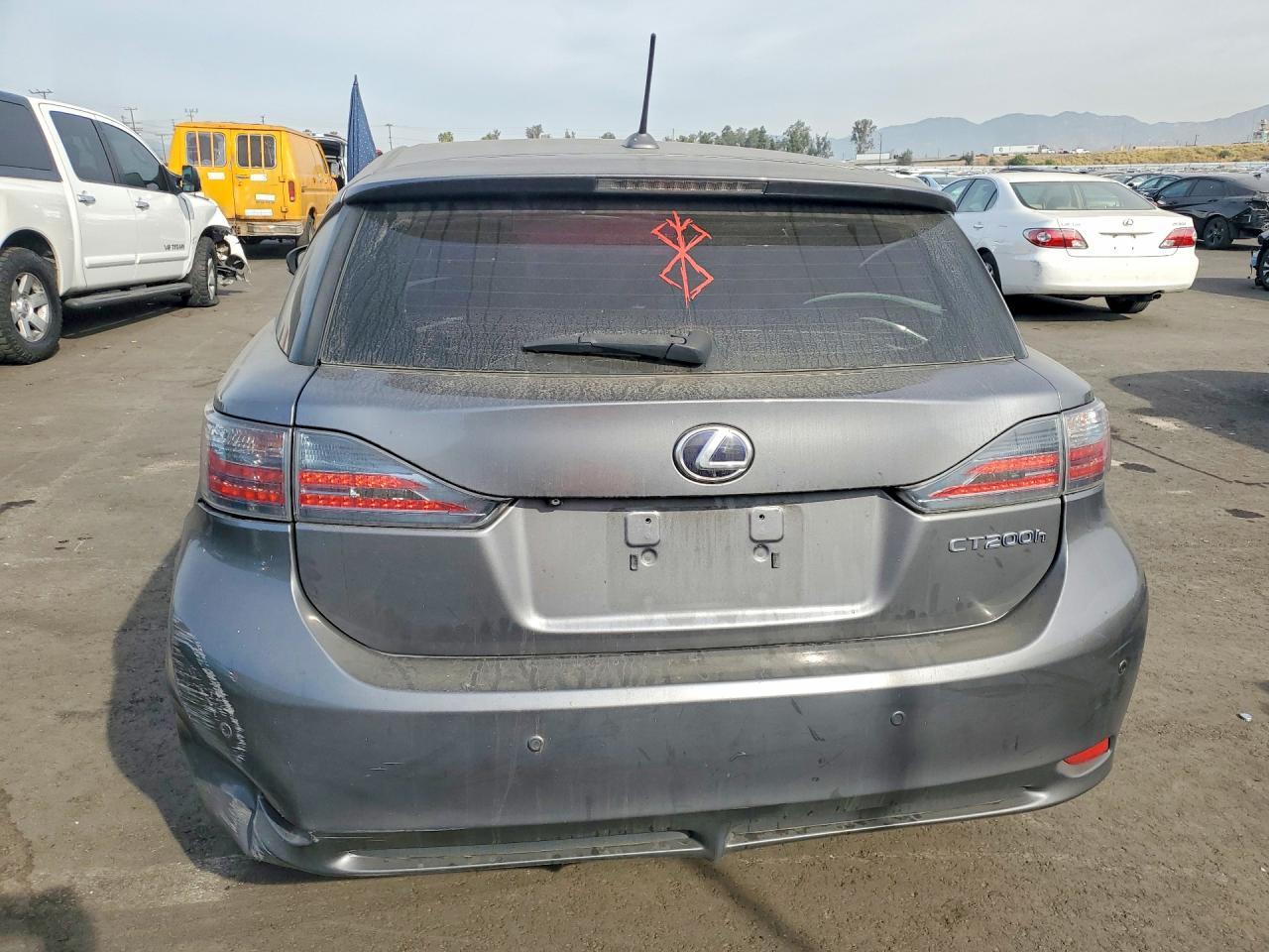 2013 Lexus Ct 200H Base - Image 6