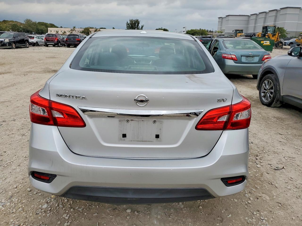 2016 Nissan Sentra Sv - Фото 6