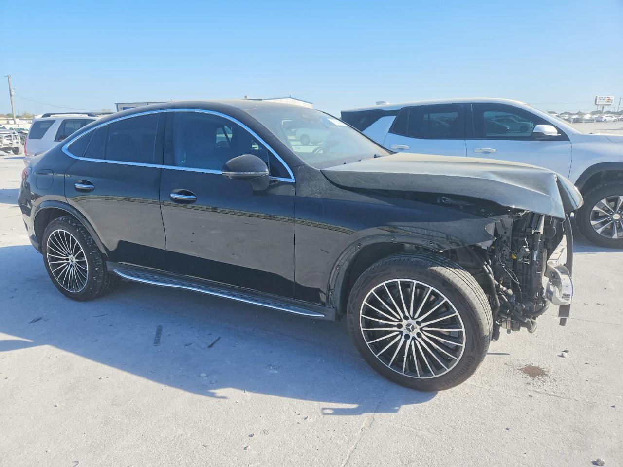 2025 Mercedes-Benz Glc Coupe 300 4Matic - Фото 4